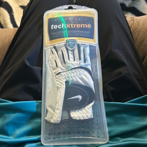 Nike golf techxtreme women’s left small 19cm glove - Picture 1 of 7